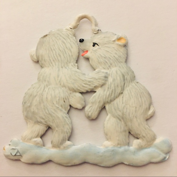 Wilhelm Schweizer Hand Painted Polar Bear Christmas Ornament - Picture 2 of 2